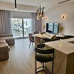 Chic Marina Gem Puerto Banus Apartment Marbella